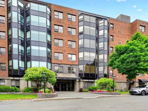 156 Portugal Cove Road UNIT 205, St. John's, NL A1B4H9