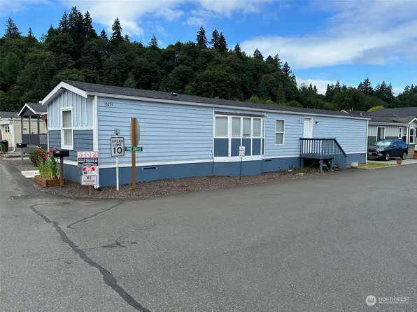 15251 Maple Drive, Renton, WA 98058