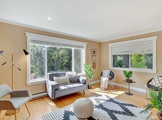1154 N 92nd St APT 12, Seattle, WA 98103