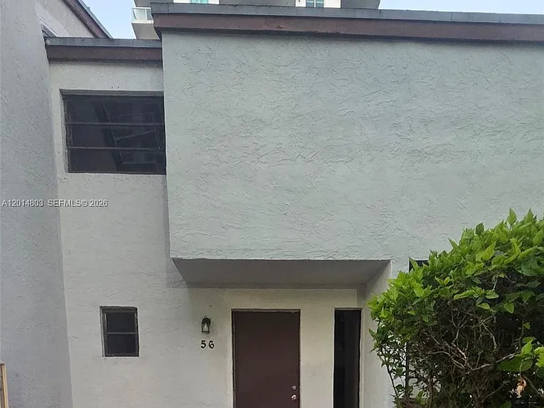 1901 NW South River Dr #56-F — Photo 3