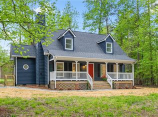 4516 Schoolway Dr, Greensboro, NC 27406