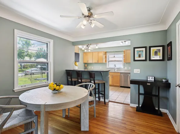 1325 60th St E, Minneapolis, MN 55417