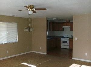3rd image of 9568 Emerald Park Dr