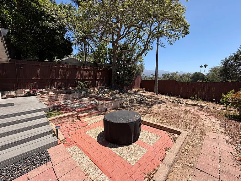 266 1/2 El Sueno Rd — Photo 12