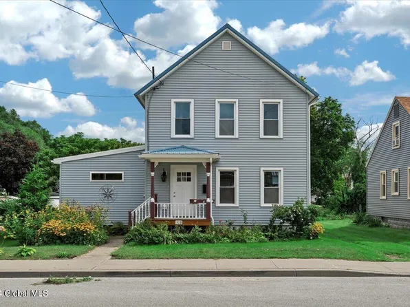 308 Oak Street, Corinth, NY 12822