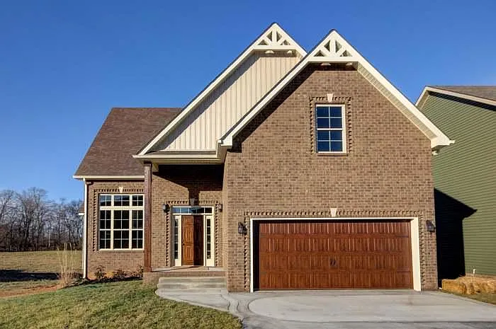 1019 Barnhill Rd