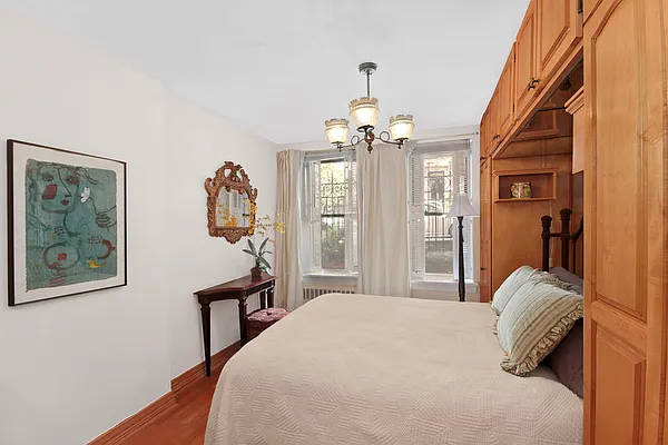 Sold by Corcoran | media 6