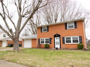 426 Edgehill Dr, Oxford, OH 45056