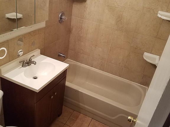 4th image of 7749 Birch Dr