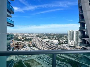 900 Biscayne Blvd APT 3210, Miami, FL 33132
