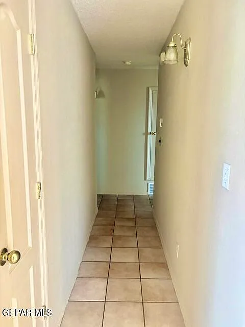 4 bed, 2.0 bath, 1502 sqft, $1,600 — Photo 3