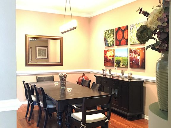 4th image of 15410 Heathridge Dr