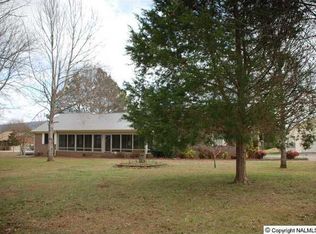 306 Powell St, Gurley, AL 35748