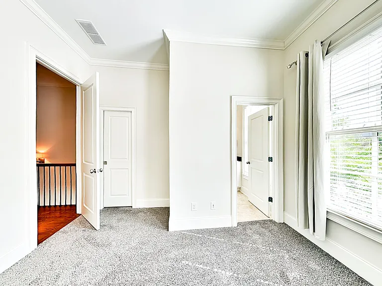 1203 Virginia Park Dr NE — Photo 10