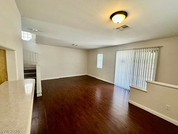 5th image of 5351 Chili Pepper St