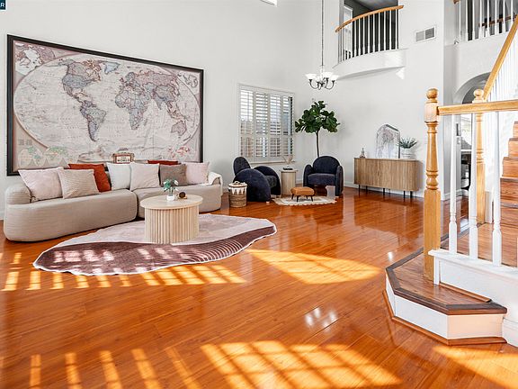 4th image of 50 Cognac Cir