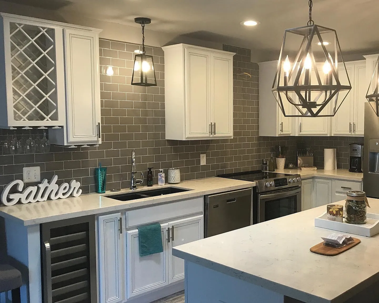 3 bed, 2.5 bath, 1780 sqft, $3,200 — Photo 4