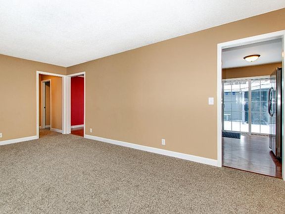 3rd image of 8355 Glenbrook Ave S