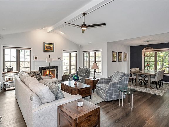 3rd image of 212 College Dr #212
