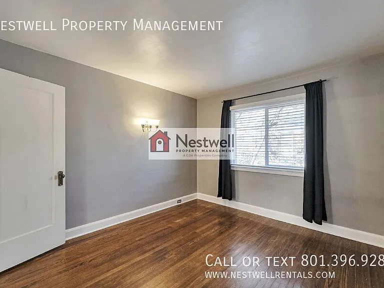 2471 S Douglas St — Photo 9