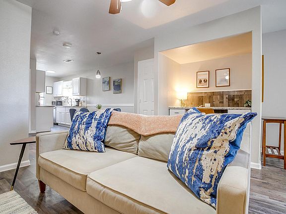 2nd image of 800 Benge Dr #22