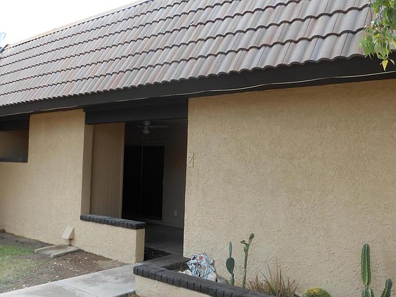 9017 W ELM (21)