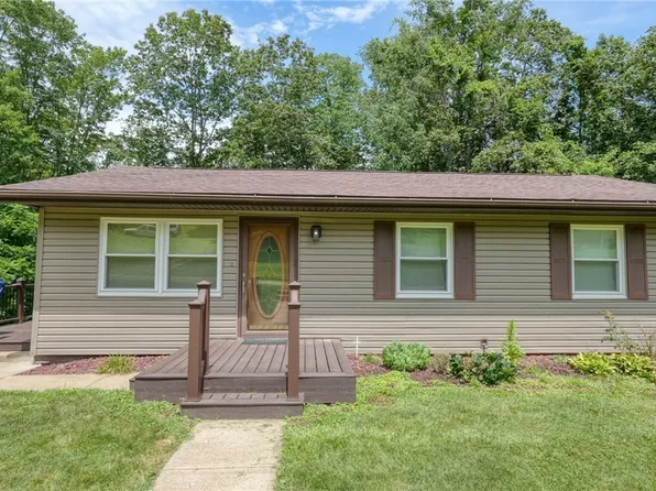 3126 Harding Ln, Cambridge, OH 43725