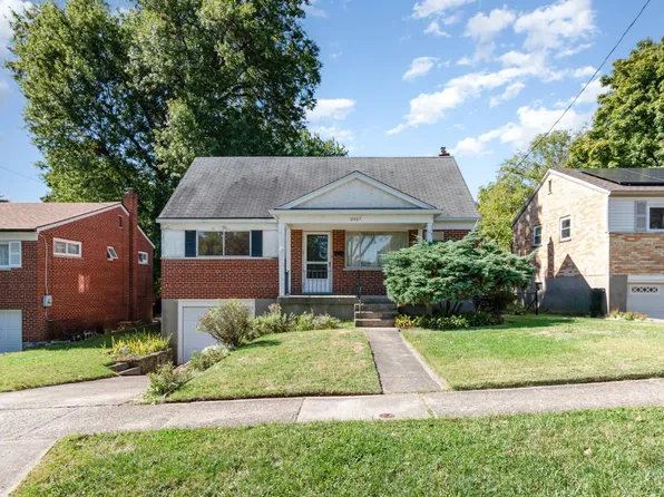 3307 Glenmont Ln, Cincinnati, OH 45248