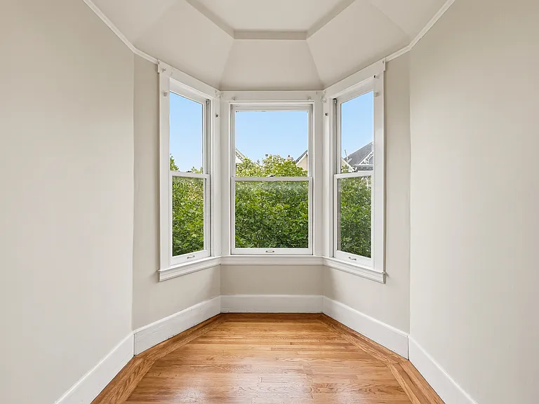 749 Clayton St #747 — Photo 13