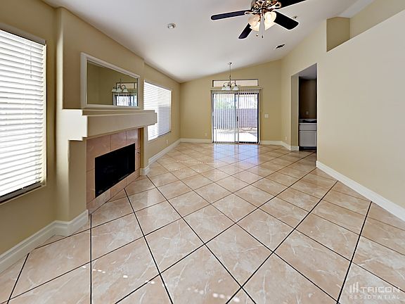 3rd image of 2181 Arborwood Way