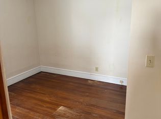 10 Randall St #1, Cranston, RI 02920