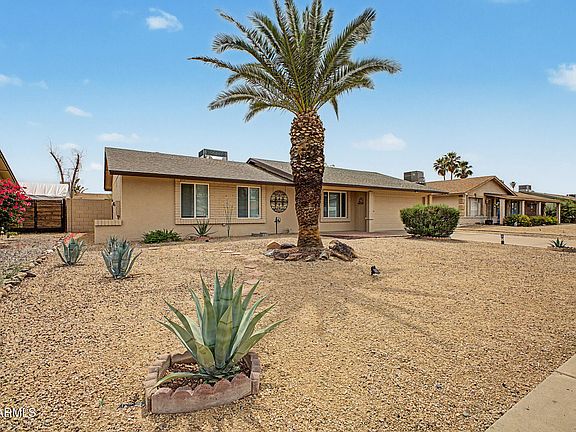 5th image of 10537 W LAWRENCE Lane