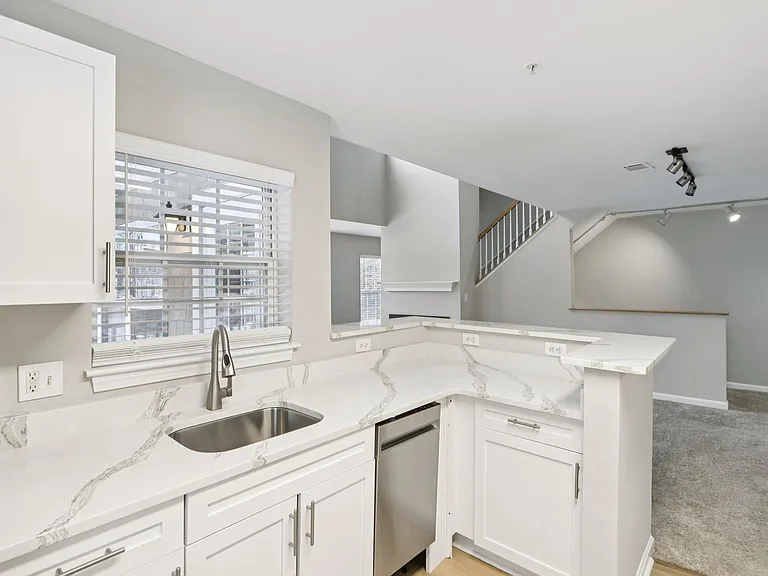 Orchards Apartments — Photo 9