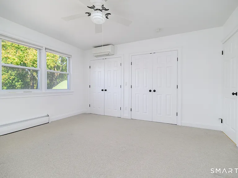 231 Flax Hill Rd #1 — Photo 13