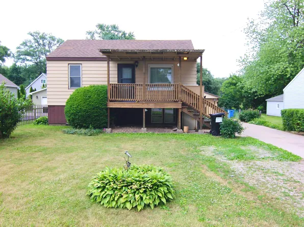 115 Hansen Dr, Evansdale, IA 50707