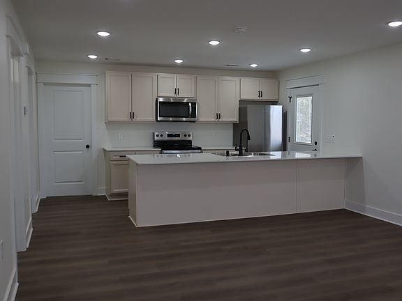 2nd image of 9 Tom Smith Way