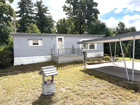 21 Shadycrest Dr #284, Nashua, NH 03062