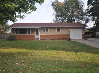 712 W Scott St, Monett, MO 65708