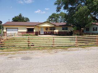 1069 Osage St, Wakita, OK 73771