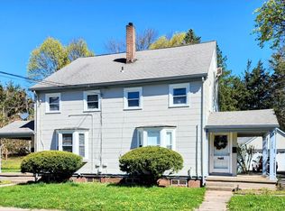 127 West St, Manchester, CT 06040