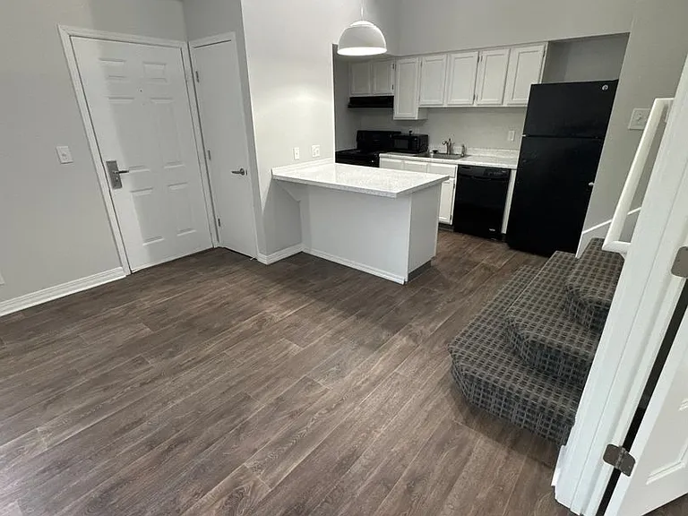 The Vibe at 8035 Apartments — Photo 81
