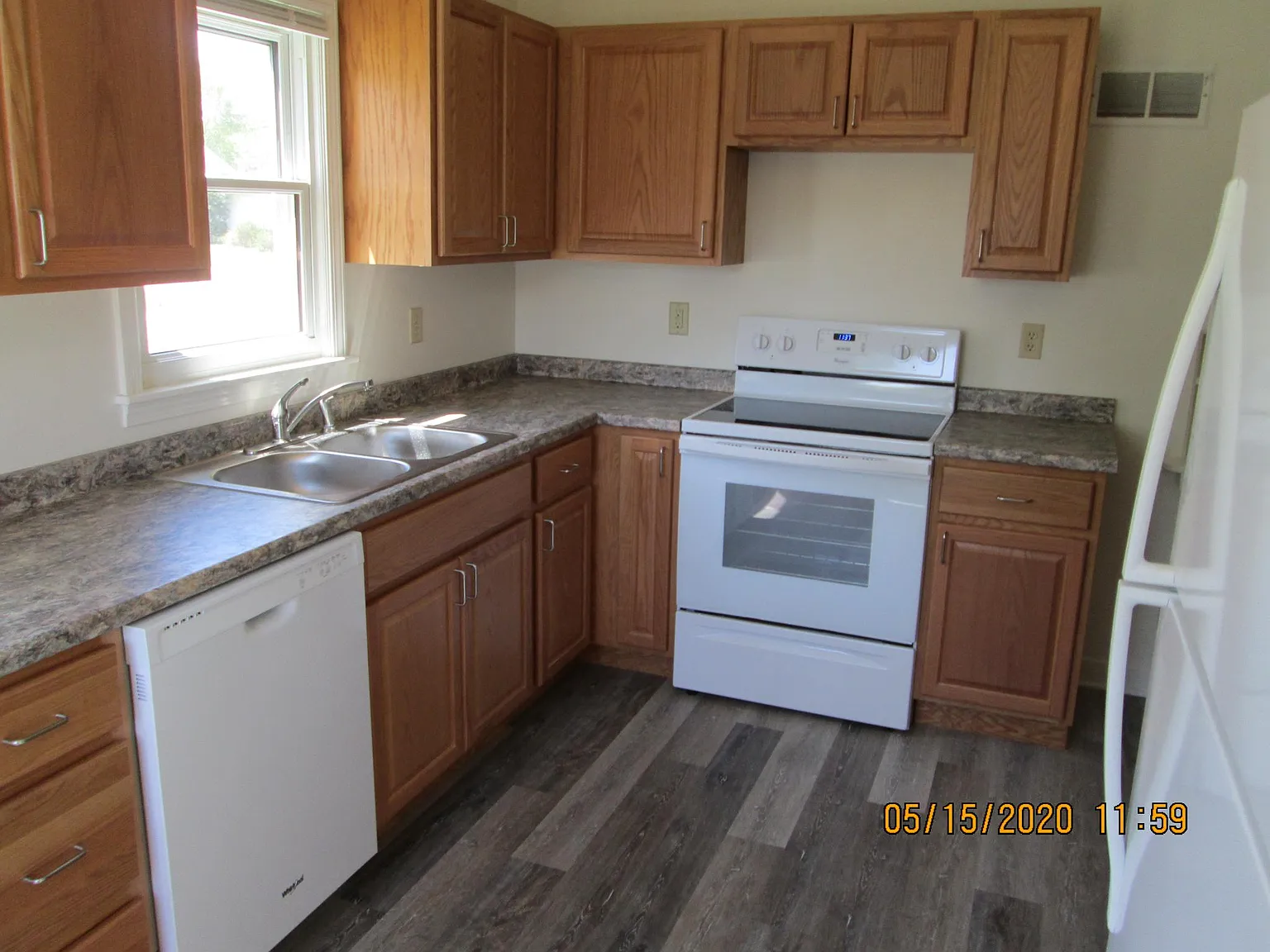4 bed, 1480 sqft, $1,750 — Photo 2