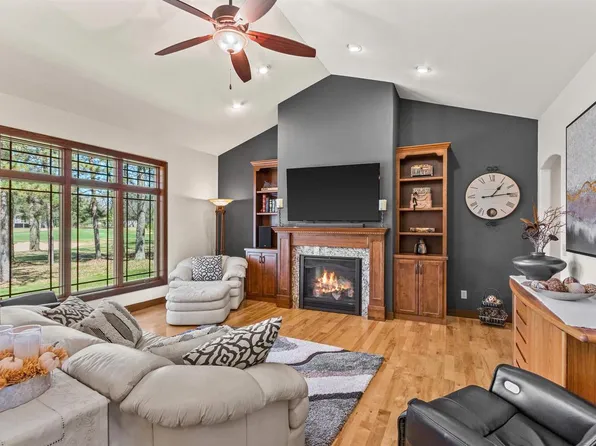 370 A Pinehurst Drive, Nekoosa, WI 54457