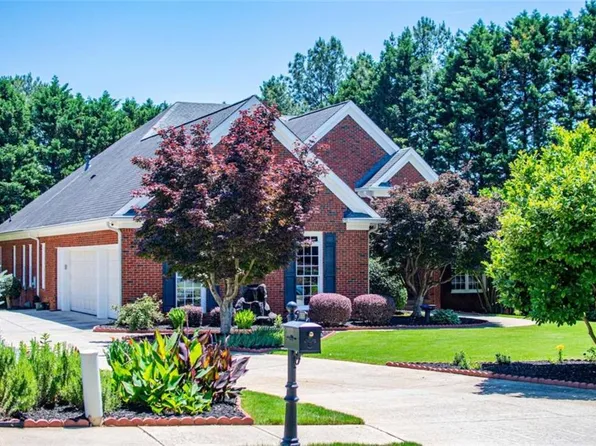 303 Ivy Brook Ct, Alpharetta, GA 30004