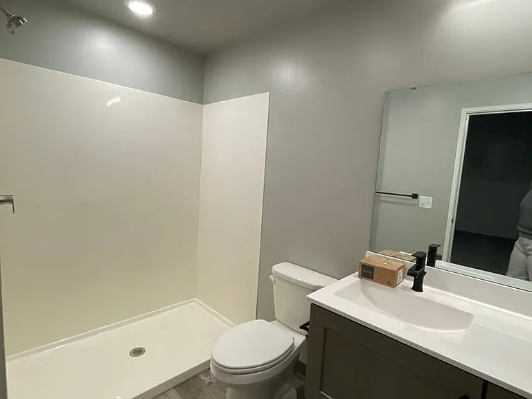 712 Commercial St #204 — Photo 12