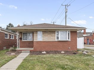 8230 Vine Ave, Allen Park, MI 48101