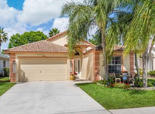 1569 Carriage Brooke Dr, Wellington, FL 33414
