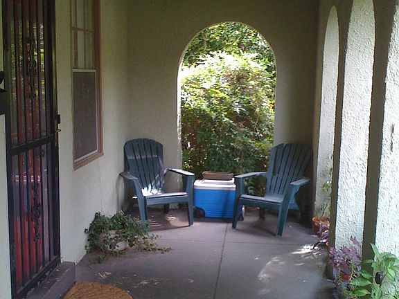 2nd image of 3254 Spottswood Ave