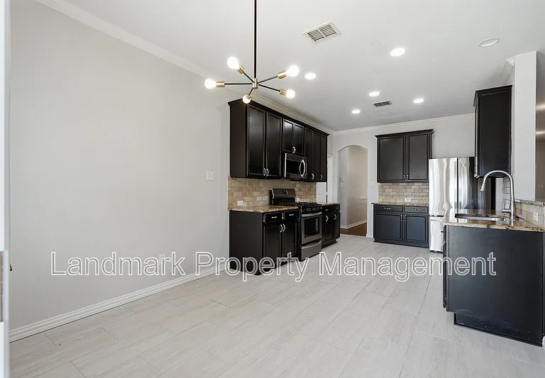 404 Tarpan Trl — Photo 23