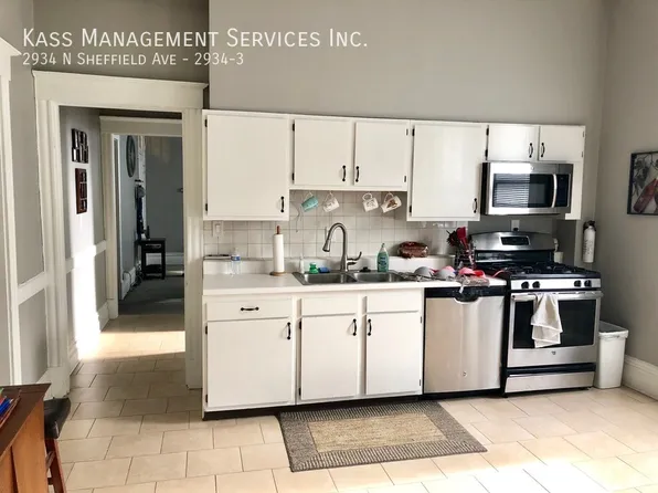 2934 N Sheffield Ave #3, Chicago, IL 60657